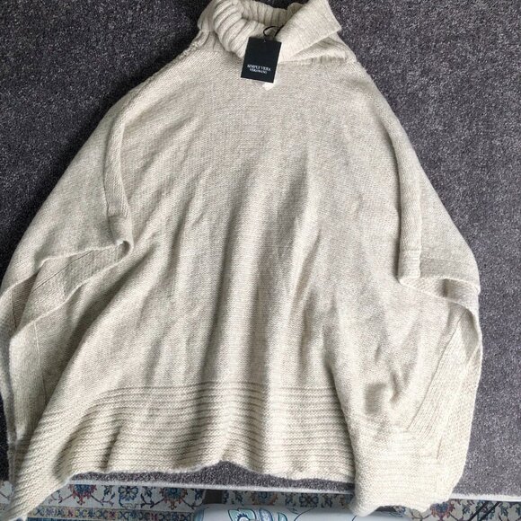 Simply Vera Wang Cable Knit Poncho Sweater Medium/Large New! Hipster Relaxed Fit - Picture 11 of 11